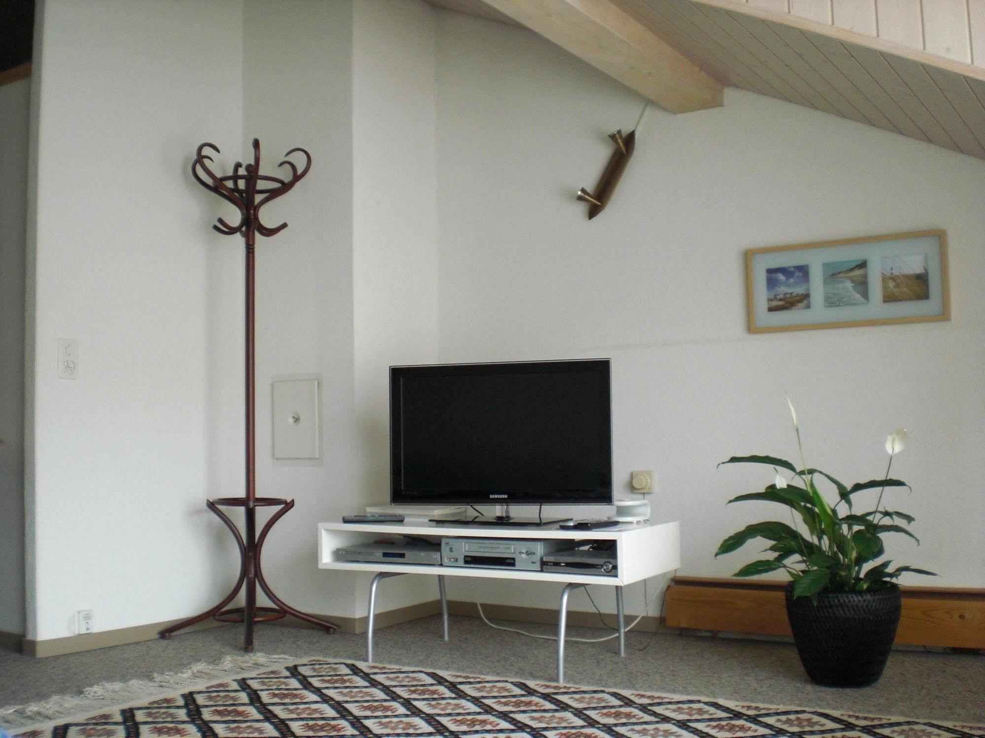 Bed and Breakfast Mybednbreakfast In Bottmingen Экстерьер фото